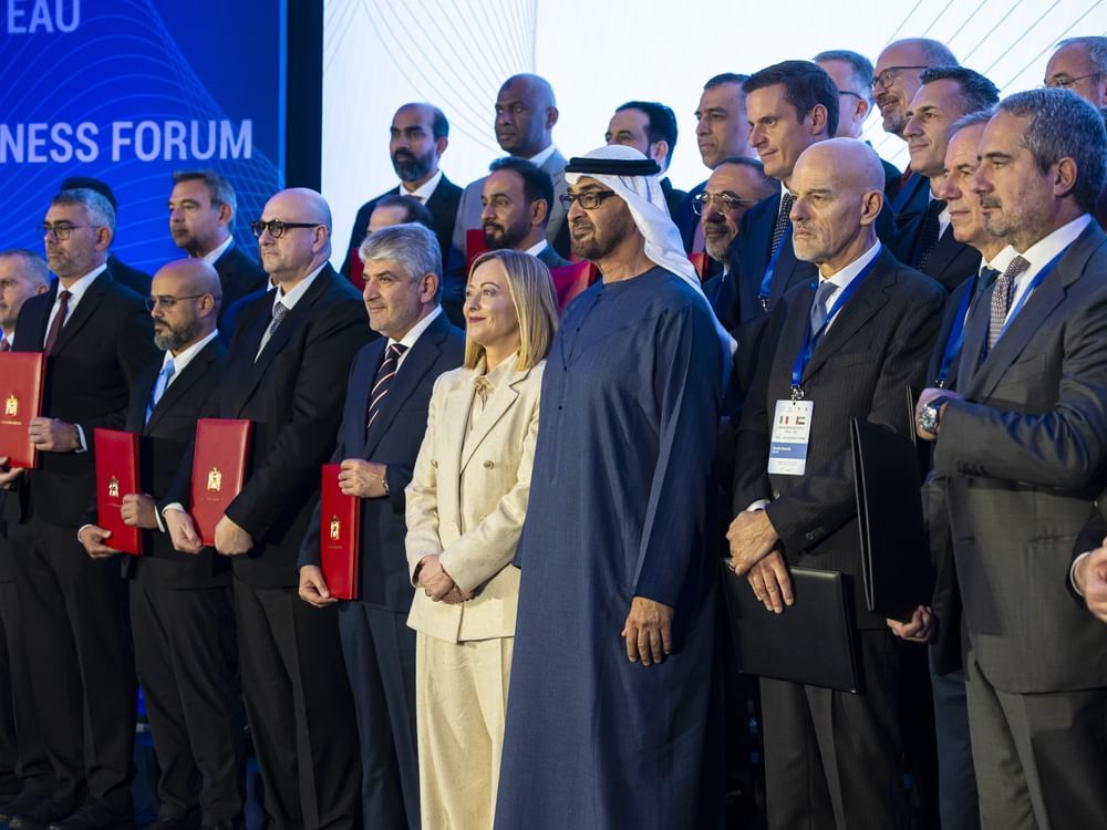 UAE-Italy business form