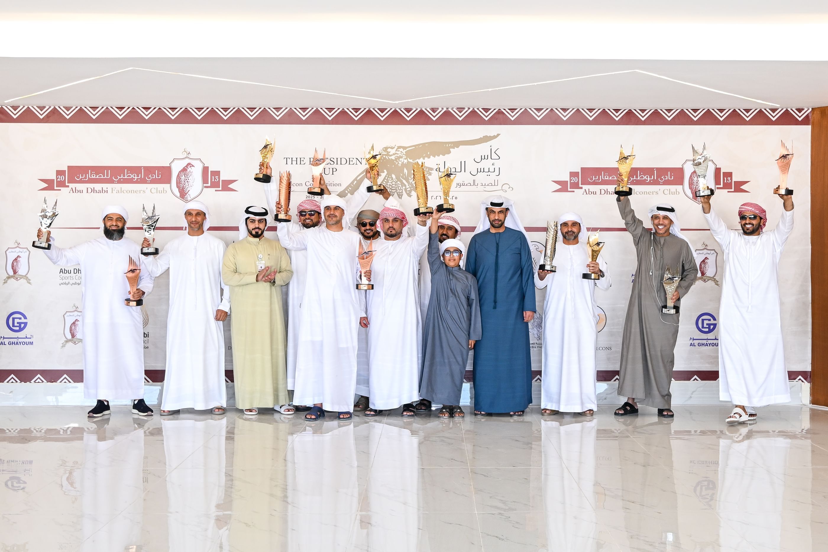 "بي 19" يتصدر "شوط الرمز" في  كأس رئيس الدولة للصيد بالصقور