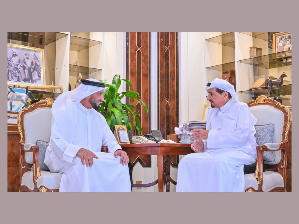 حميد بن راشد يستقبل عبدالله آل حامد